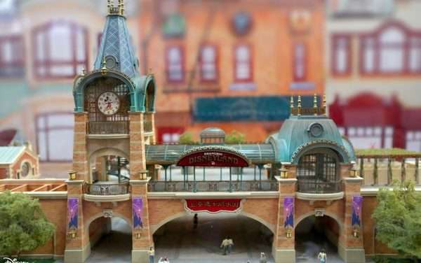 Shanghai Disney Resort Themed Exhibition Officially Arrives in Hangzhou