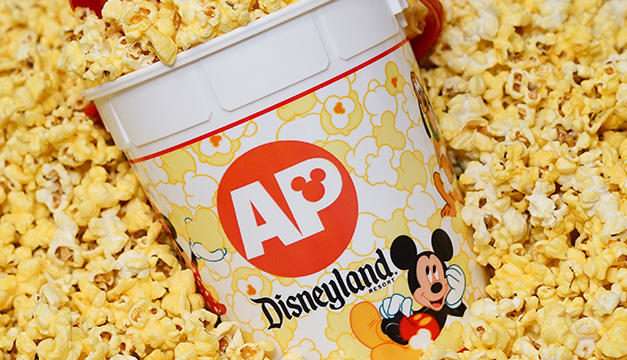 Passholders: Enjoy a Limited-Time Offer for $1.00 Popcorn and $1.00 Sipper Refills