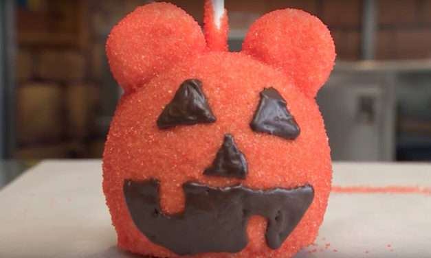 Halloween DIY: Make a Mickey Pumpkin Candy Apple