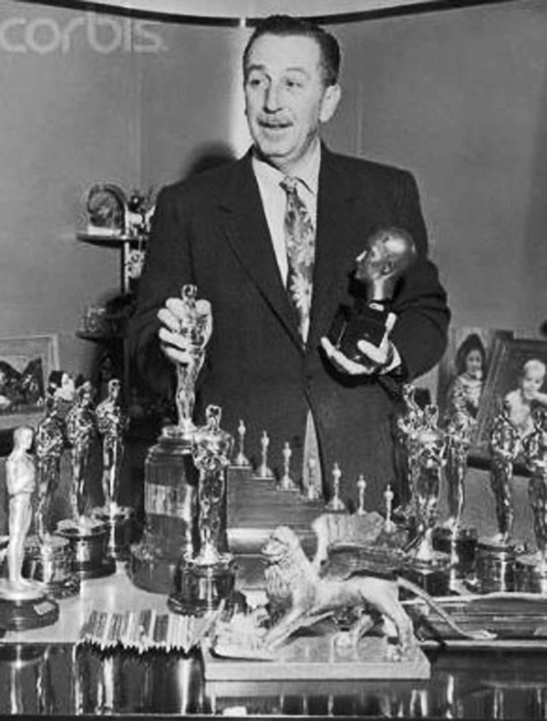 Walt Disney and the Academy Awards | Mickey News