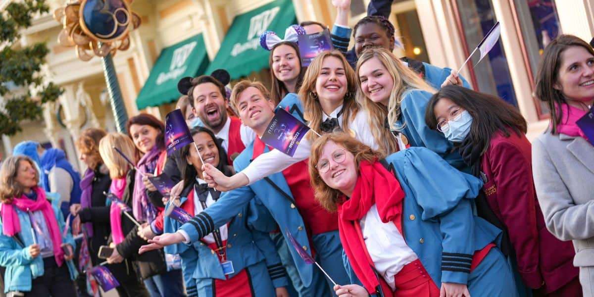 Disneyland Resort Cast Members Unionize with Magic United: A Step Towards Better Working Conditions