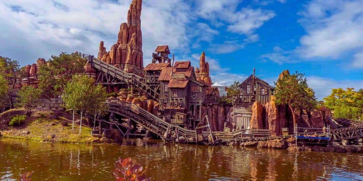 Mysteries and Emergencies: The Unpredictable World of Big Thunder Mountain Disneyland Paris