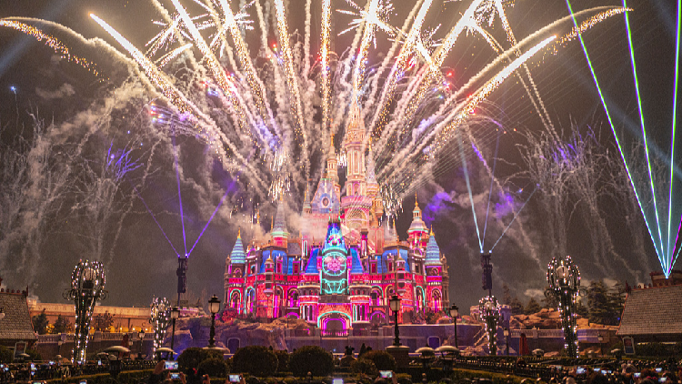 Shanghai Disneyland Takes Tourism by Storm with Immersive Attractions