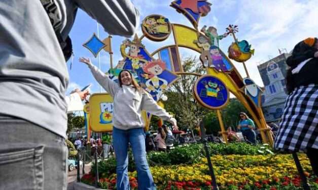 Disneyland Temporarily Halts Magic Key Sales: What Fans Need to Know