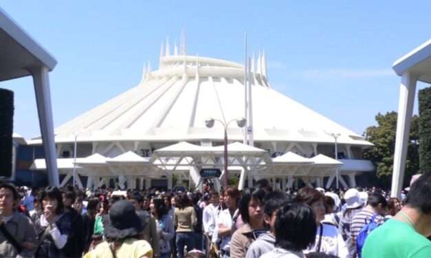 Saying Goodbye to an Icon: Tokyo Disneyland’s Space Mountain Ride Comes to an Epic Conclusion