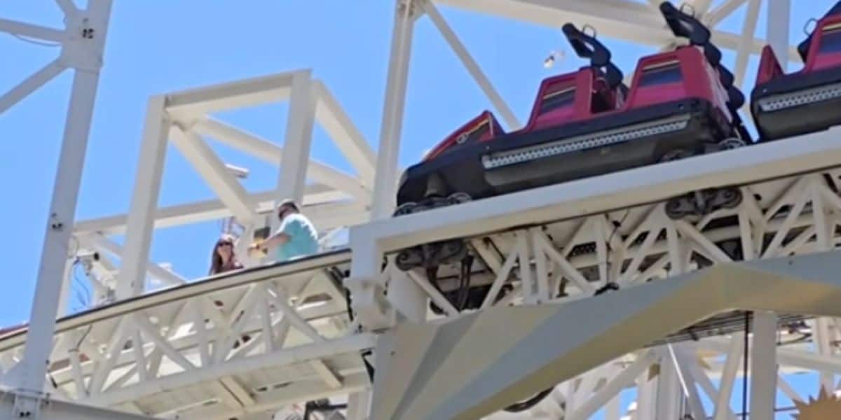 Disneyland Ride Maintenance Concerns Spark Safety Questions