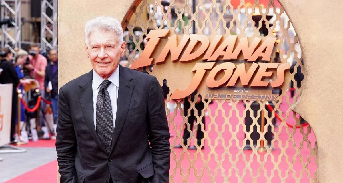 “Harrison Ford Honored at Disney’s D23 Expo: A Tale of Legacy, Friendship, and Gratitude”