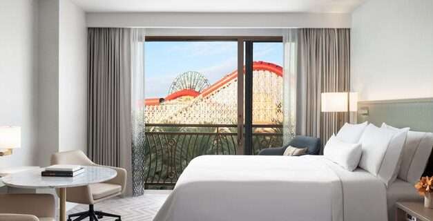 Top 10 Luxury Hotels Near Disneyland Resort for a Magical Stay